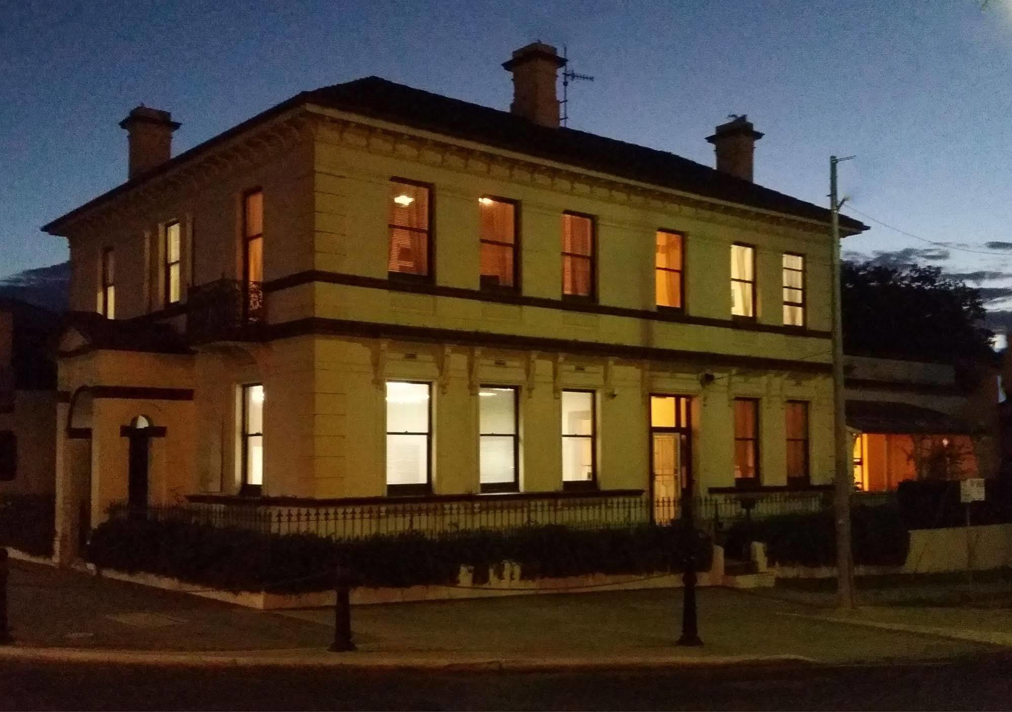 The Bank Guesthouse Glen Innes Exteriér fotografie